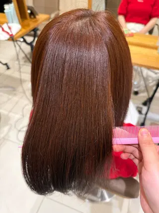 ミディアム 川端 芽衣のヘアスタイル