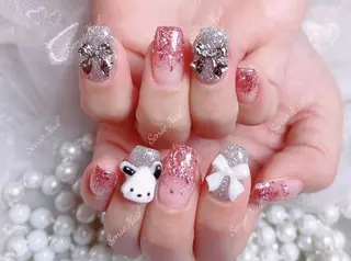 ネイル Queening 🦋のネイルデザイン