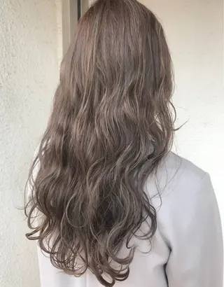 カラー キコ所属・艶カラー/田中 佑季のヘアスタイル
