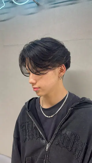 パーマ メンズ ニュアンス/フェザー /ウルフ/伶馬のヘアスタイル