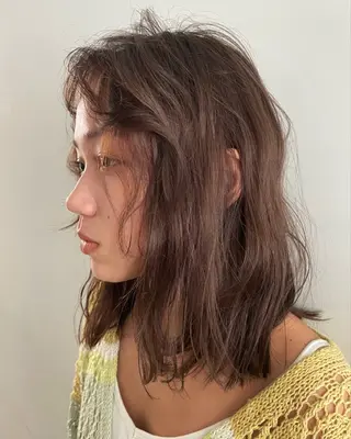 セミロング カラー 和田 英梨香のヘアスタイル