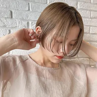 ショート カラー 🌱ボブ/レイヤー/ ベージュ/あやみ✨のヘアスタイル