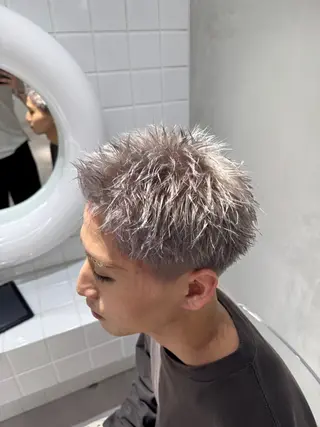 カラー メンズ ブリーチ/パーマ特化 片平和寿のヘアスタイル