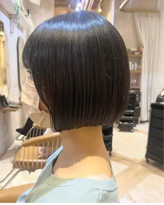 ショート 女性目線の可愛い ハイトーン/楓のヘアスタイル