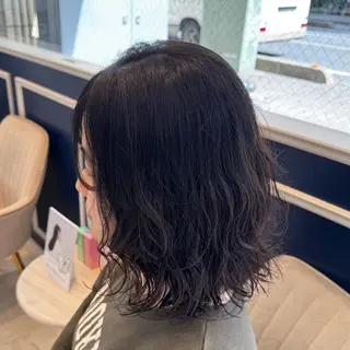 ミディアム パーマ 吉田 新平のヘアスタイル