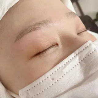 アイブロウ Paulele. 副店長Mizukiのマツエク・マツパデザイン