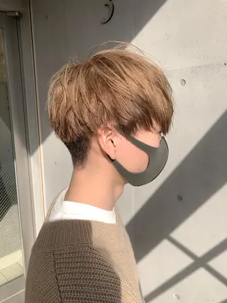 ショート カラー ☕️ベージュカラー 内藤光哉☕️のヘアスタイル