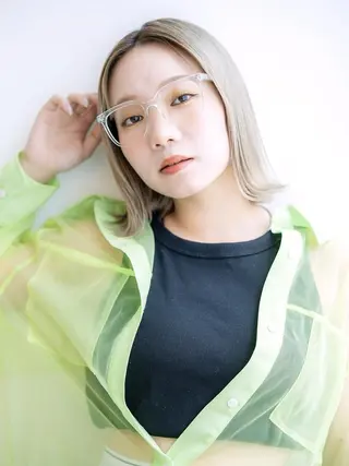 ショート カラー SOURCE 天王寺のヘアスタイル