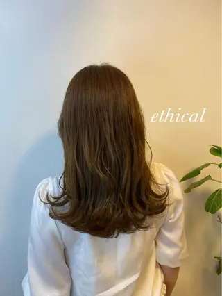ロング カラー 【エシカル】 HOSOMIのヘアスタイル
