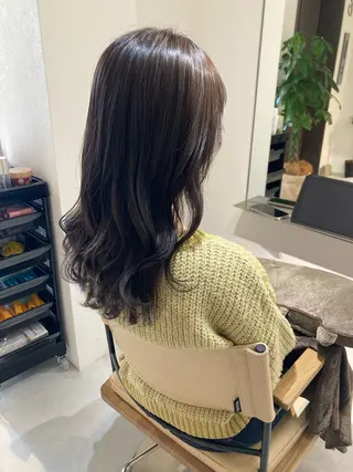 セミロング ✨色持ちの良い艶 カラー✨蟹江真世のヘアスタイル