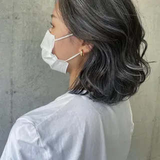 ミディアム カラー レイヤー/ブリーチ ♥️【木坂 桃歌】のヘアスタイル