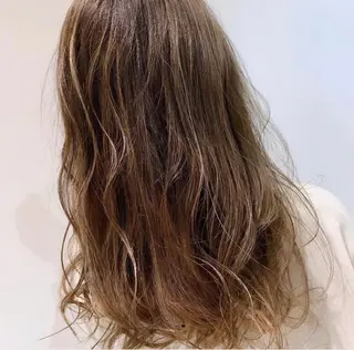 ロング カラー ヘアアレンジ 和田 琉々香のヘアスタイル