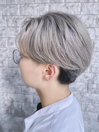 ミディアム カラー メンズ EMANON新宿南口所属・ケアブリーチ×艶カラ ー️🫧Shioriのヘアスタイル