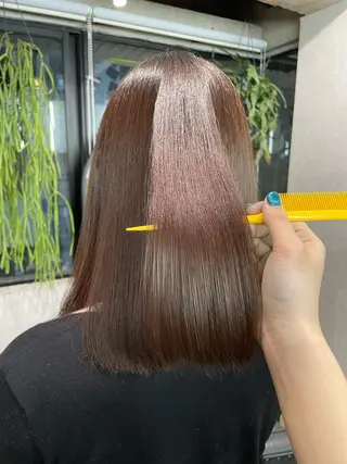 セミロング カラー ナチュラル透明感🌱 小山美樹子のヘアスタイル