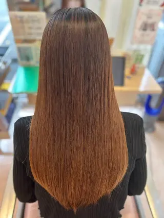 セミロング 鈴木 優里花のヘアスタイル