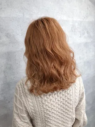 セミロング _WHITE 天神店のヘアスタイル