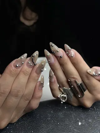 ネイル 海外ネイル u4me🦄💜のネイルデザイン