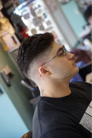 ショート メンズ TIGHT SWAG BARBERWORKS所属・TIGHT SWAG YUTOのヘアスタイル