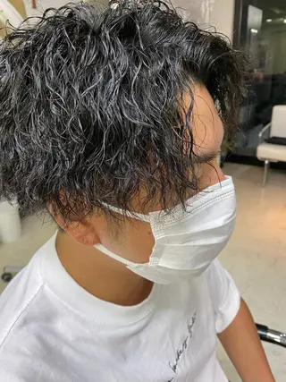 ミディアム パーマ EXCIA所属・imaizumi takuyaのヘアスタイル