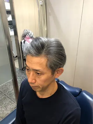 セミロング 銀座マツナガ所属・大平 豪のヘアスタイル