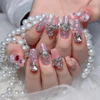 ネイル Maggie Nail🦩のネイルデザイン