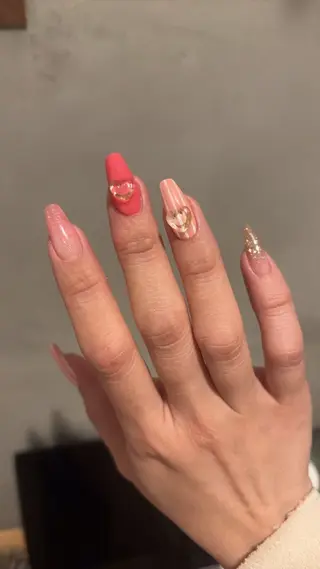 ネイル chem NAILSTUDIO所属・chem くりたももこのネイルデザイン