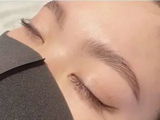 アイブロウ 宇田 瑞季のマツエク・マツパデザイン