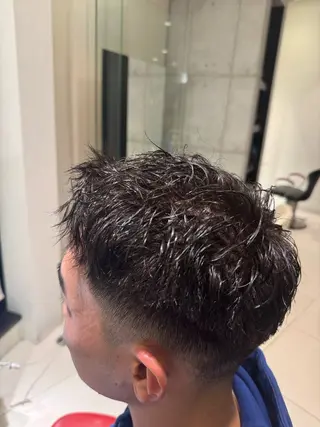 カラー パーマ メンズ 今野 優のヘアスタイル