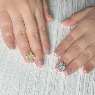 ショート ネイル 🦋Kiyomi. 🦋のネイルデザイン