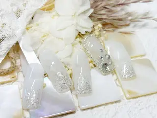 ネイル リラネイル Aikenのネイルデザイン