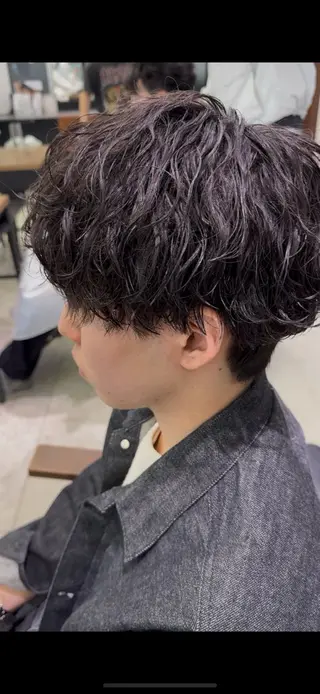 ショート パーマ メンズ SALOWIN横浜店所属・韓国パーマ/横浜 メンズブリーチのヘアスタイル