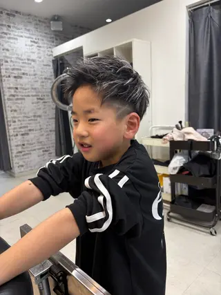 ショート パーマ メンズ シャルム所属・美容室シャルム⭐️ 清水　勇希🩷のヘアスタイル