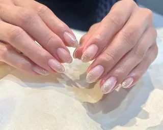 ネイル 友田 晴香のネイルデザイン