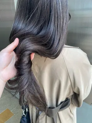 ロング カラー 🥣 hashi 🛋️のヘアスタイル