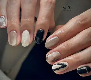 ネイル Miri nail salonのネイルデザイン
