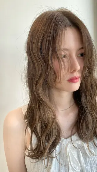 ロング カラー aimee 北垣 愛夏のヘアスタイル