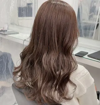 カラー 透け上品ハイトーン 職人ゆうと🤍のヘアスタイル