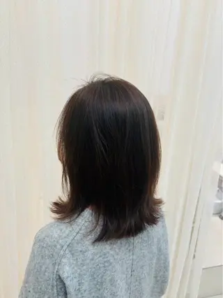 ミディアム カラー 透明感✨️艶カラー 井戸大喜のヘアスタイル