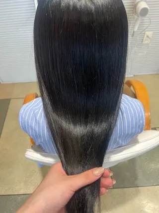 ロング カラー ベージュカラー⌇﻿ くびれヘア.𐙚心音のヘアスタイル