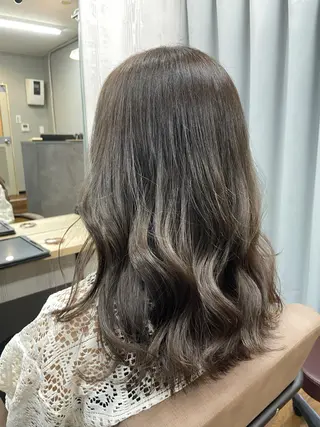 セミロング カラー TELAHAIR 副代表　菊池謙のヘアスタイル