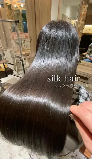 ロング SALOWIN調布店所属・ツヤ髪師 kichiのヘアスタイル