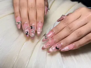 ネイル Lumina _ Harukaのネイルデザイン