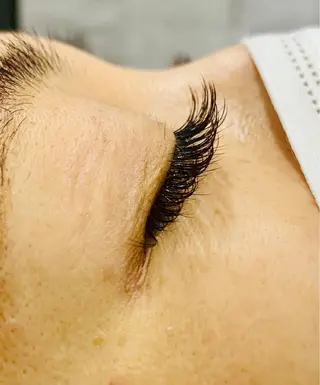 マツエク・マツパ eyelash〜uLu〜金沢八景所属・eyelash uLuのマツエク・マツパデザイン