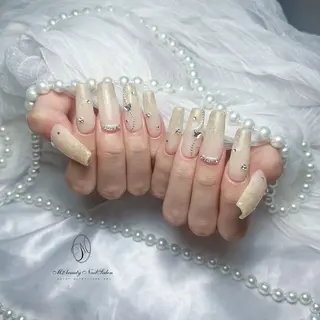 ネイル M2 BEAUTY Marieのネイルデザイン