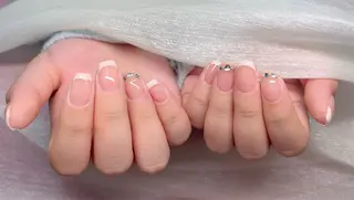 ミディアム 一其 サロンのネイルデザイン