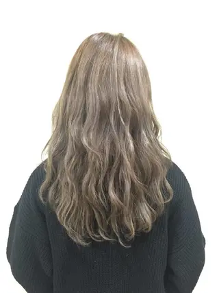 セミロング 日野 和也のヘアスタイル