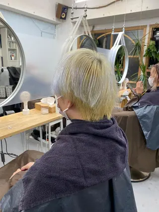 ショート カラー メンズ soi所属・ケアブリーチ/ツヤ髪 /ハイトーン/西村のヘアスタイル