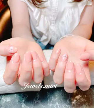 ネイル Jewels nail lily 白楽所属・ネイルサロン Jewels Mのネイルデザイン