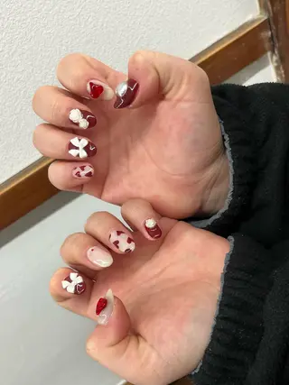 ネイル EmaNail MOMOのネイルデザイン