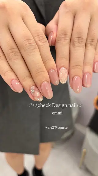 ネイル GO TODAY SHAiRE SALON 表参道colore店所属・emmi nailのネイルデザイン